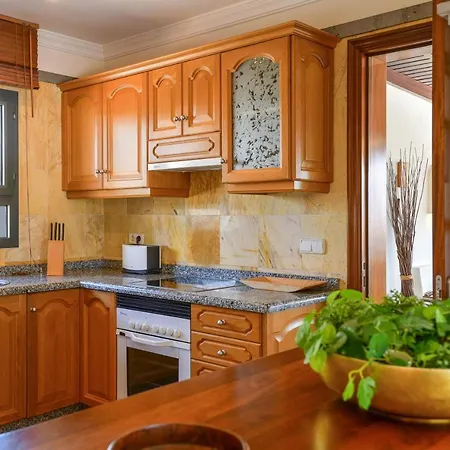 Marta וילה פלאיה בלנקה